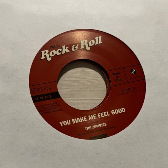 45’s; 1960 ‘s Rock & Roll, 5 vinyl boxed set. 10 classics tunes. - Picture 8 of 14